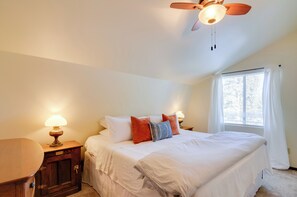 2 bedrooms, travel cot, Internet, bed sheets - Unique Forest Cabin with Deck: Ski, Hike, Fish! (Duck Creek Village)