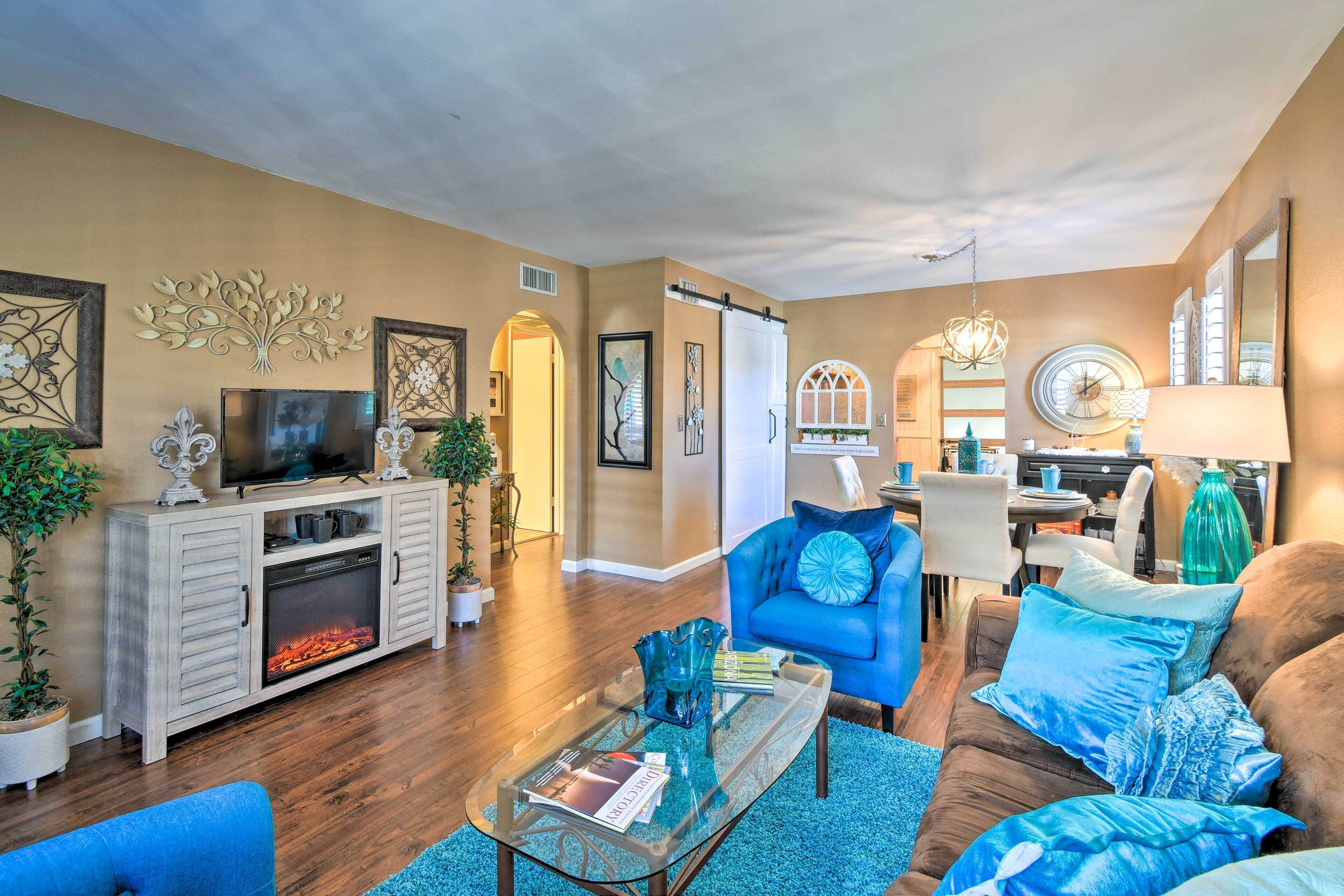 Cozy Fountain Hills Condo w/ Mountain Views!
