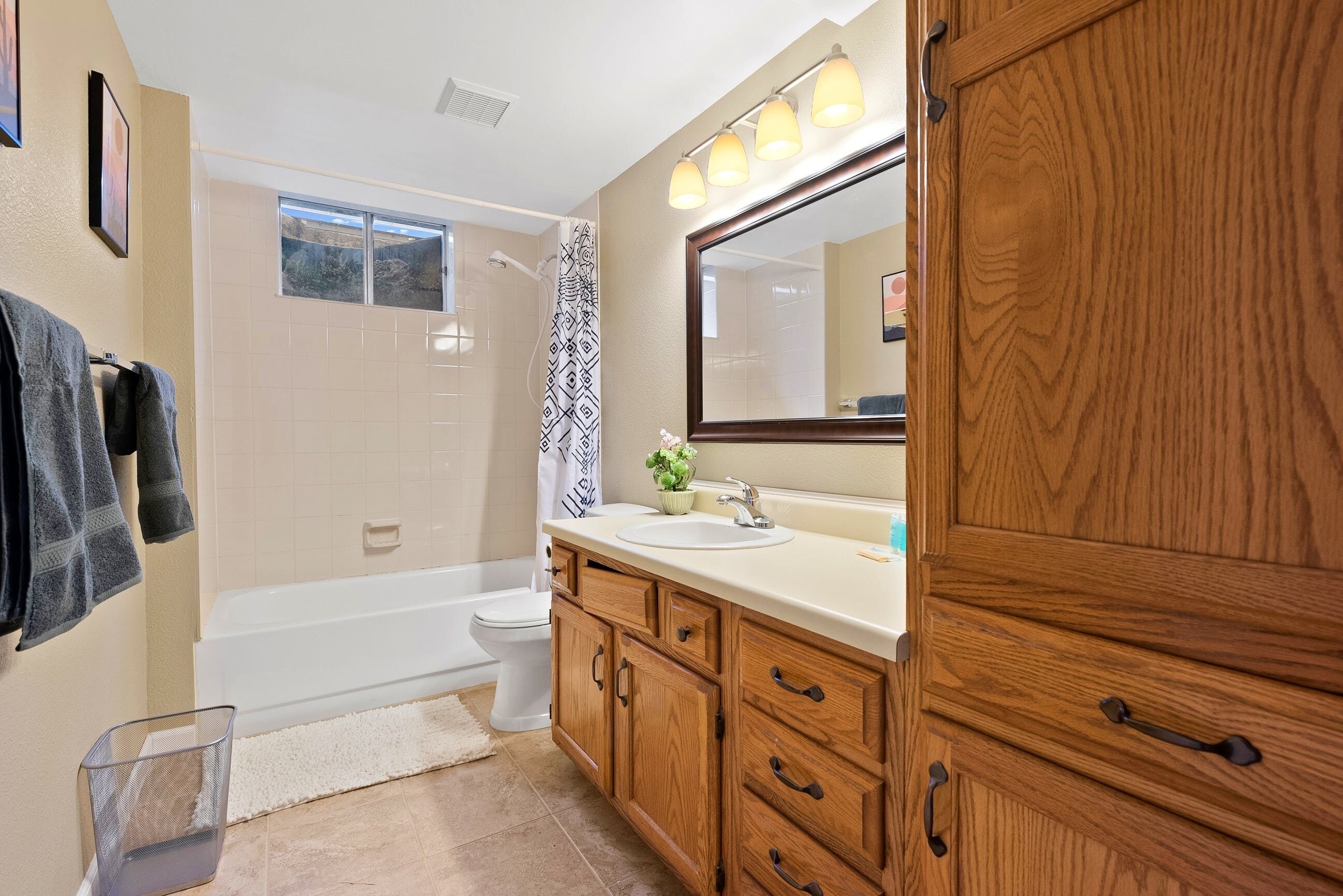 Loftium | Cozy Suite Btwn Boulder & Denver!