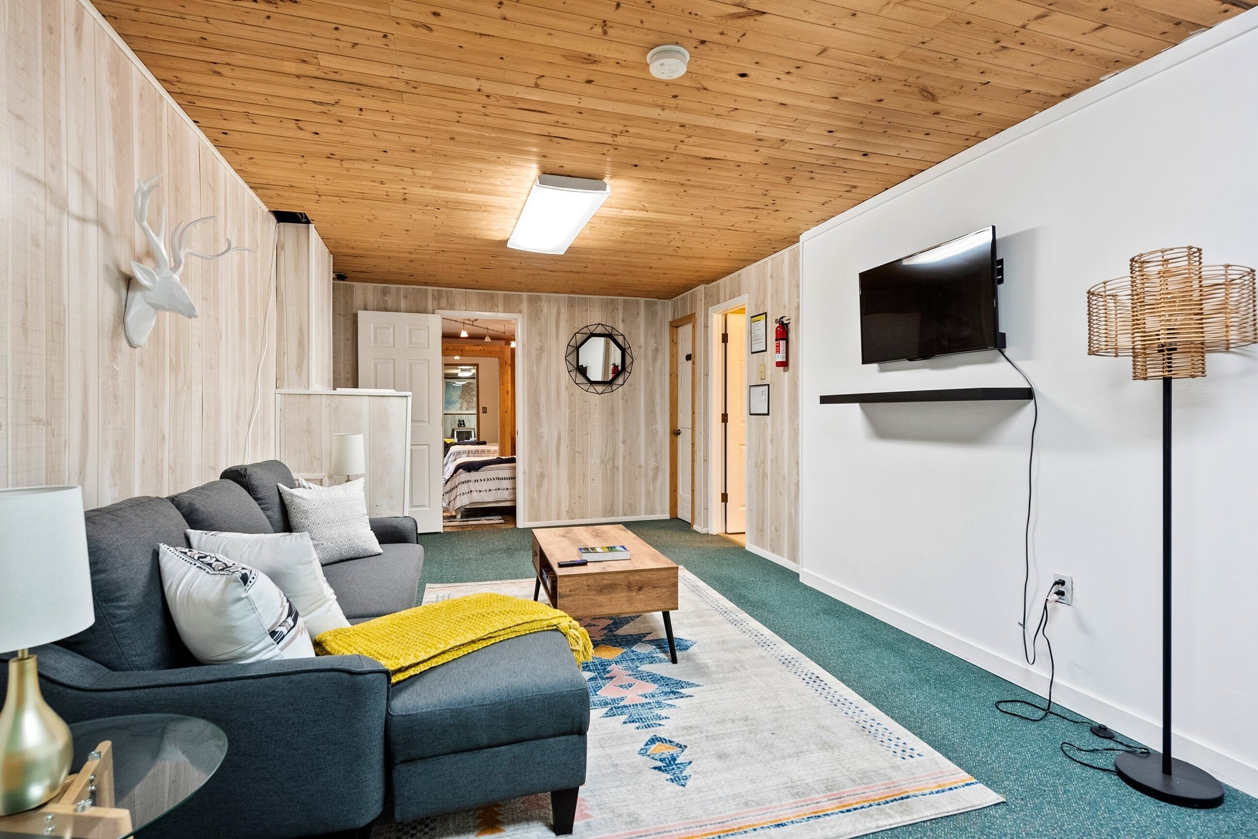 Loftium | Cozy Suite Btwn Boulder & Denver!