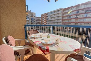 Outdoor dining - 035 - Gaviotas 002 - comfortHOLIDAYS (Santa Pola)