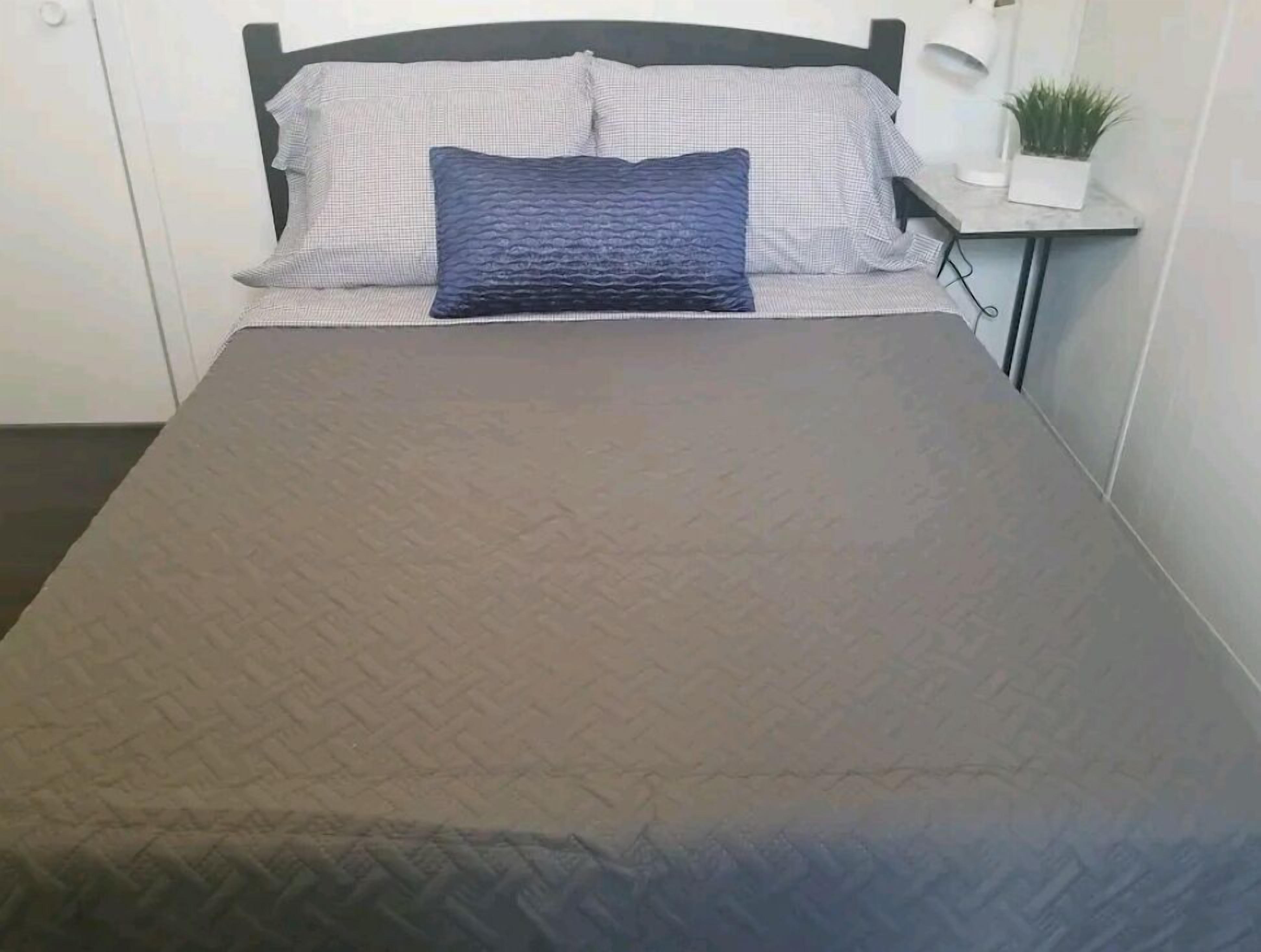 SWOSU University trailer "Pet Friendly"