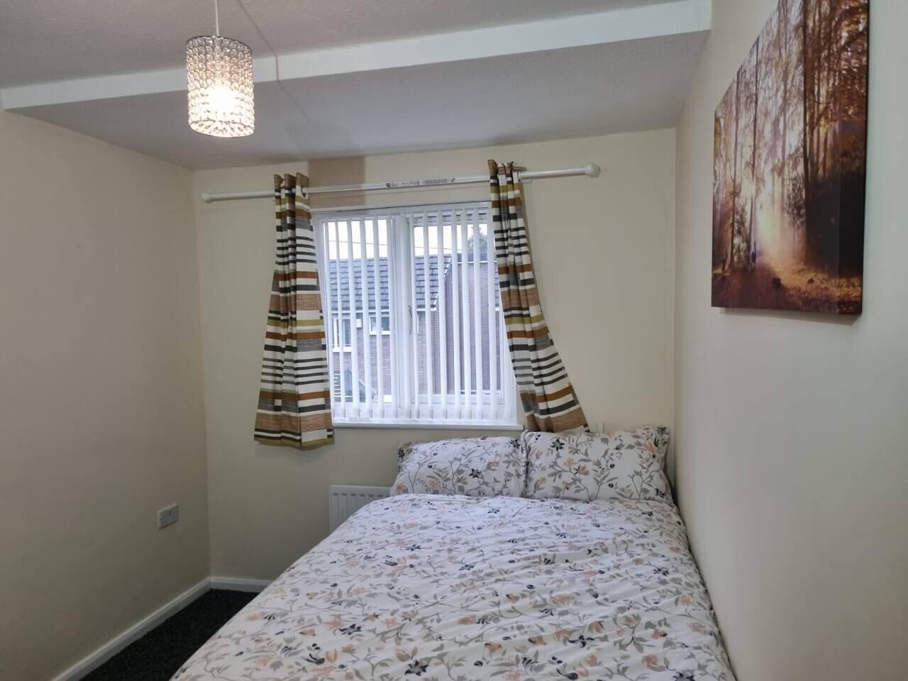Nice Residential Within Easy Reach To Town