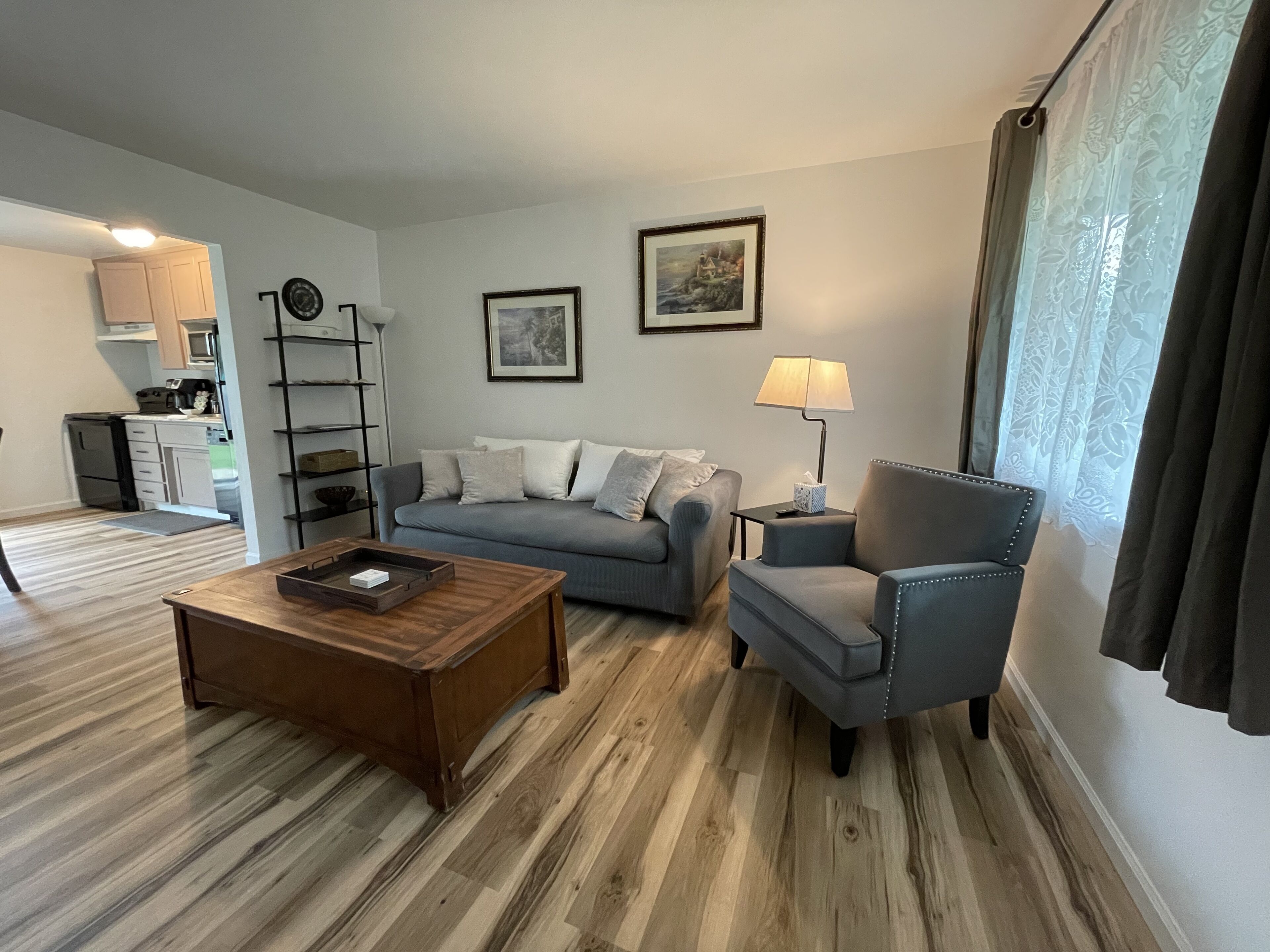 Newly Remodeled 2 Bedroom in Quiet town