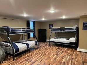 Fer et planche à repasser, Wi-Fi, draps fournis