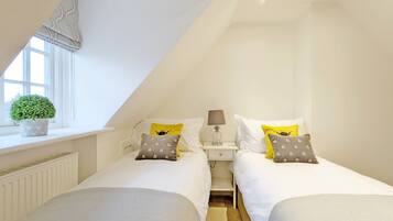 3 Schlafzimmer, Bügeleisen/Bügelbrett, WLAN, Bettwäsche