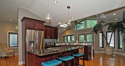 Your own suburban oasis on Cleveland's West Side