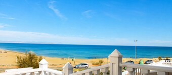 Beachfront Home La Mata