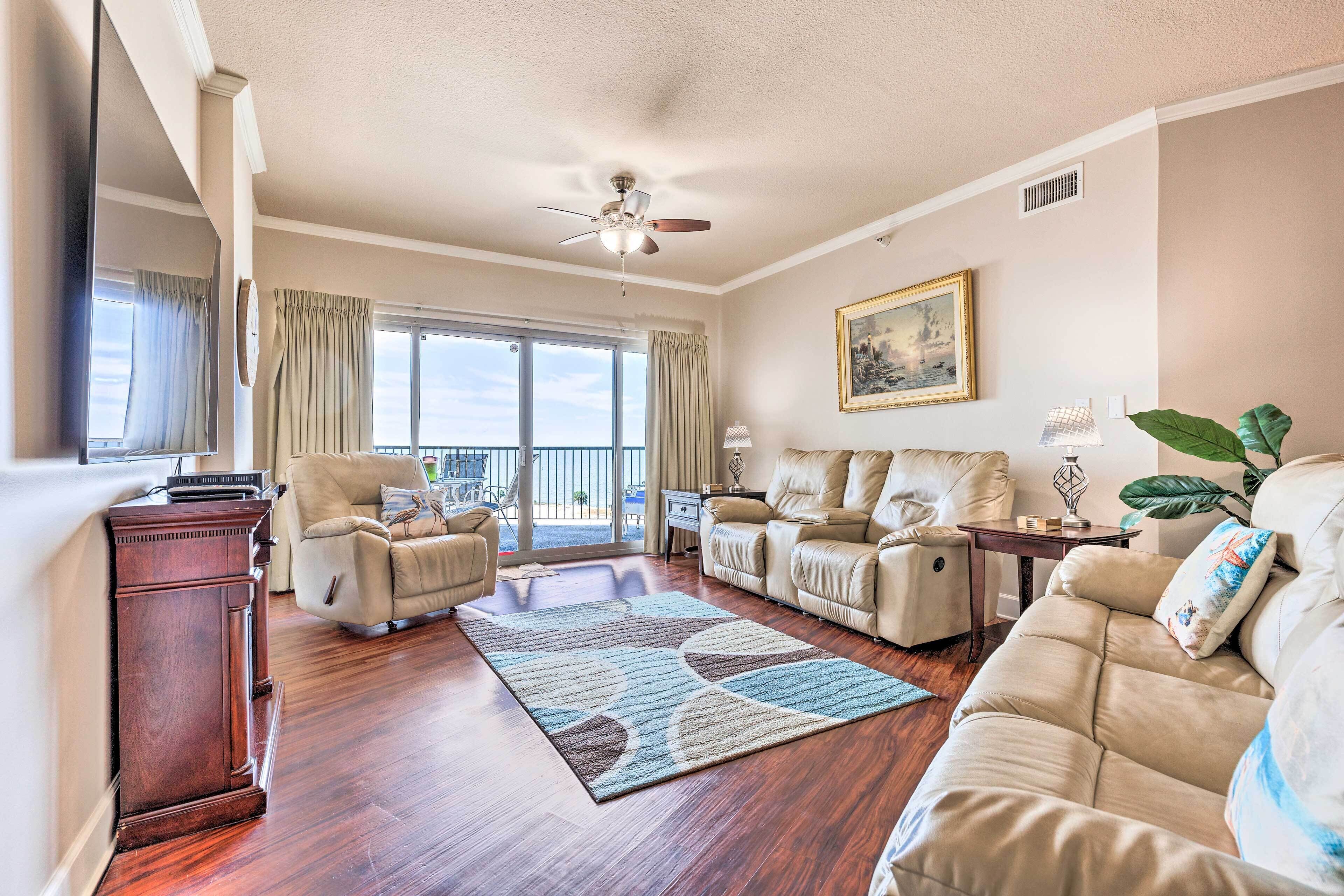 Spacious Biloxi Getaway w/ Pools & Beach Access!