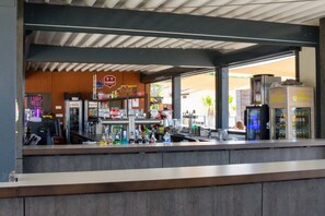 Bar (in der Unterkunft)