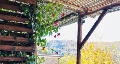 Private Villa with Hot Tube & Pool