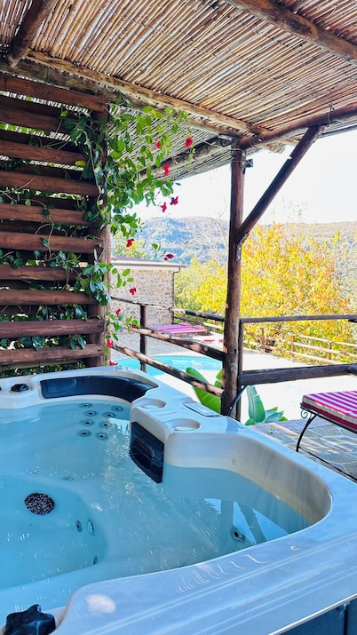Private Family Villa with Pool & Jacuzzi | Sea View-Near Paestum & Amalfi Coast