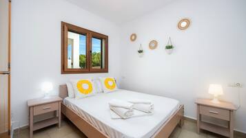 5 camere, ferro/asse da stiro, Wi-Fi gratuito, lenzuola