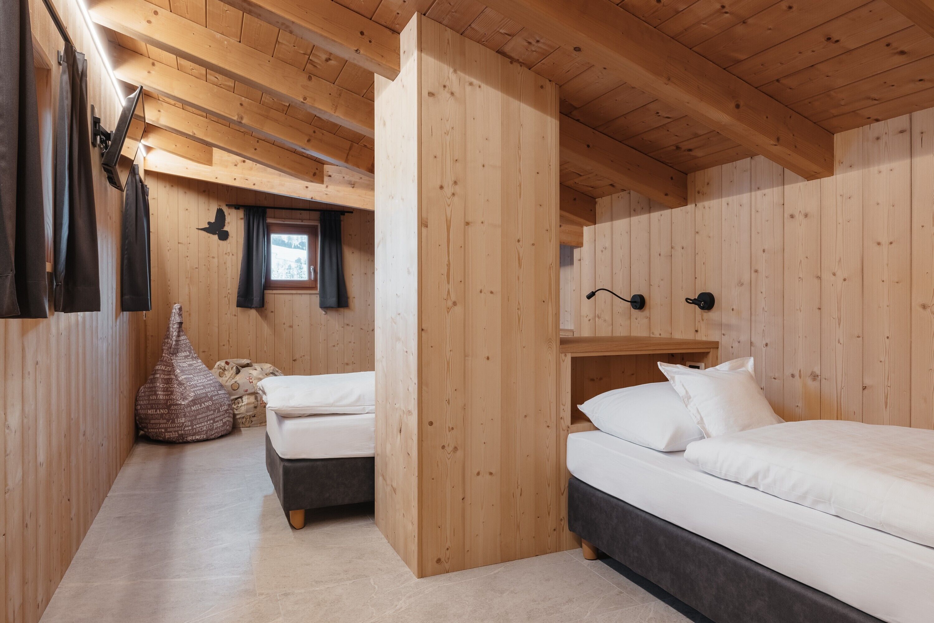 2 camere, ferro/asse da stiro, Wi-Fi gratuito, lenzuola