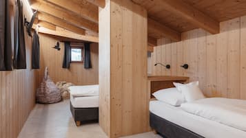 2 camere, ferro/asse da stiro, Wi-Fi gratuito, lenzuola