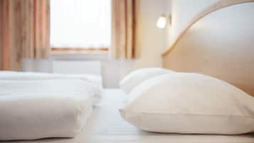 1 camera, ferro/asse da stiro, Wi-Fi gratuito, lenzuola