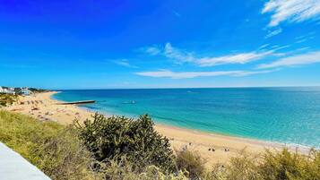 Playa en los alrededores