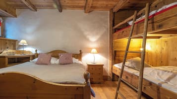 2 habitaciones, wifi gratis y ropa de cama