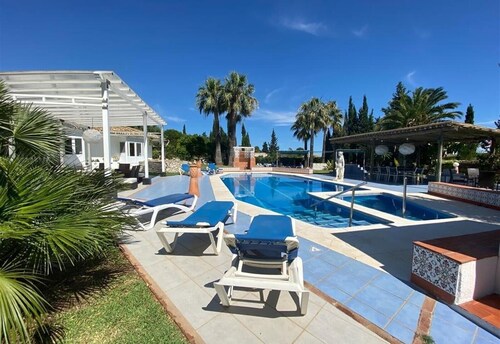 Casa Harriet with Pool, Terrace and WiFi