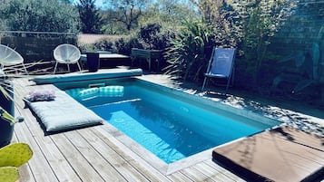 Piscina externa, piscina aquecida