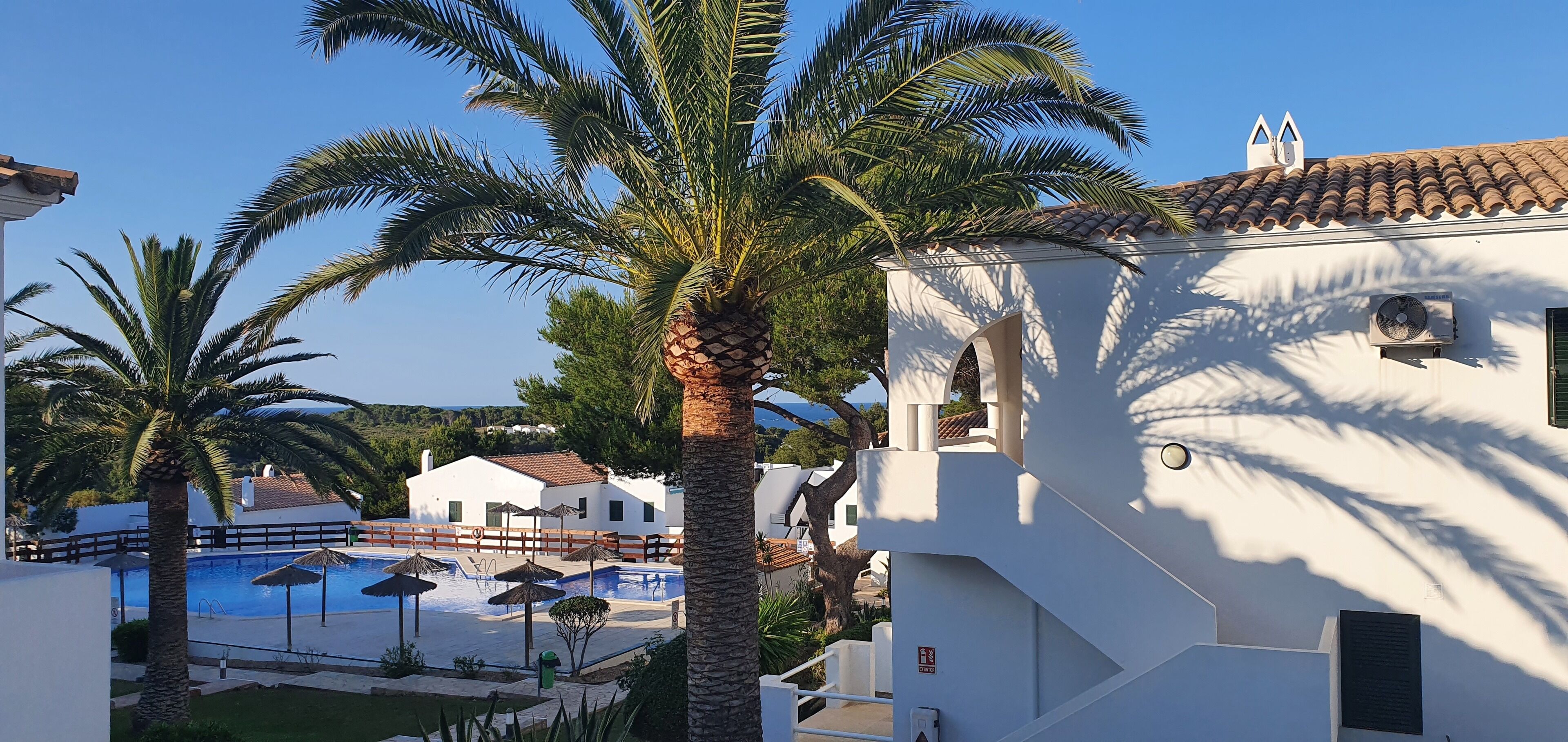 Lovely Apartment, Pool, Two Terraces
