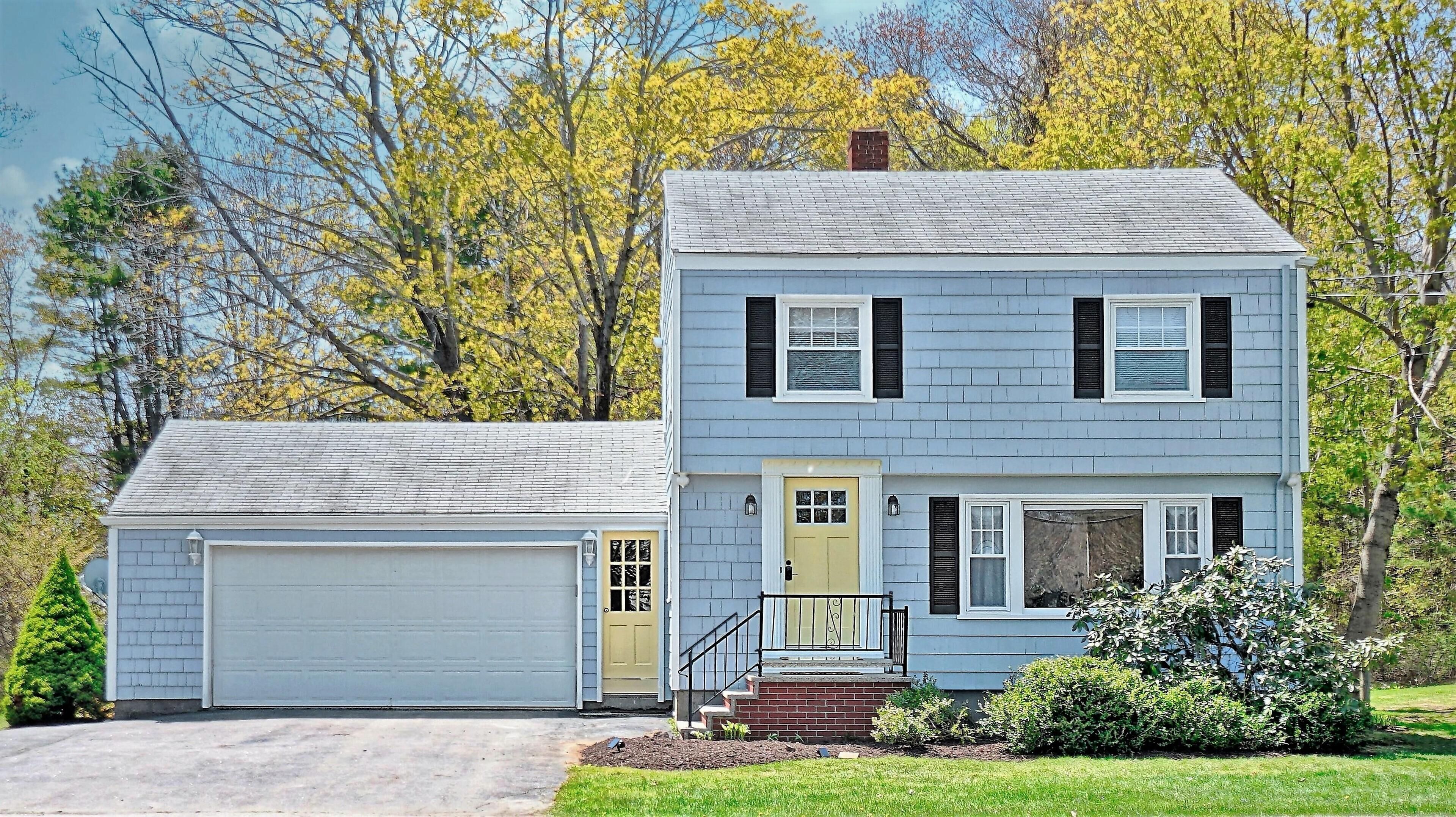 Dreamy Days | Cozy Coastal | 3-minute drive to beach | Bayley Vacation Rentals