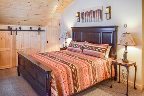 Master Bedroom - King - Trails End House in Inlet (Inlet)