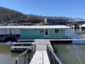 Exterior - Located on the quiet side of the Lake at Niangua Hills Resort (Camdenton)