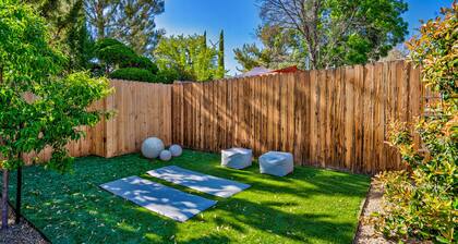 Hot Tub • Sauna • Fire Pit • Luxury Wellness Retreat • Sleeps 8 • Prime Location