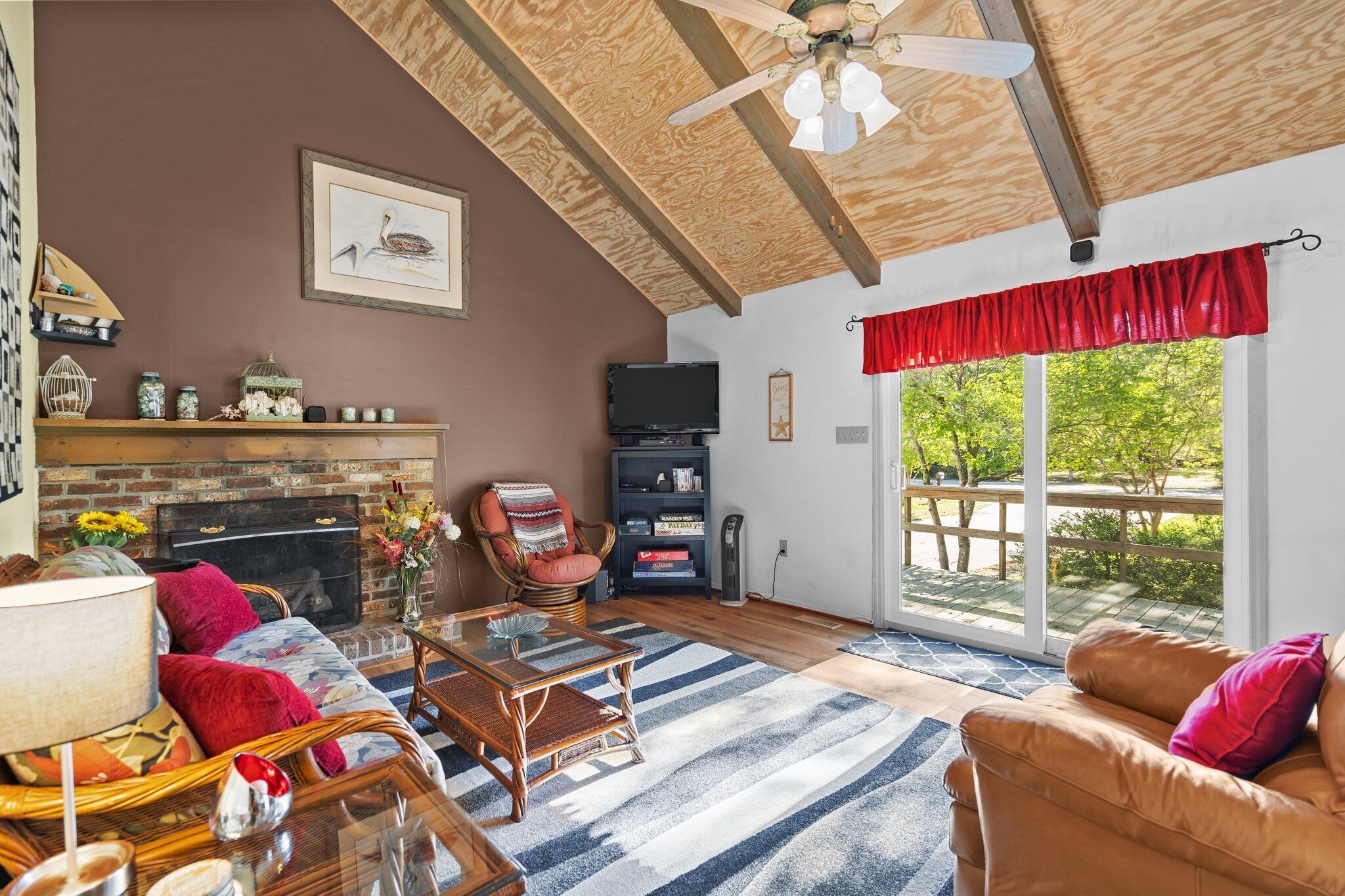 Three bedroom home just 5 minute walk to the beach.