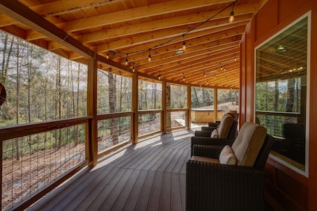 Terrace/patio. Luxury 2BD 2BA Yurt, Hot Tub, Firepit in Deep Creek Smoky Mountain Natl Park