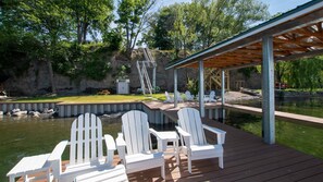 Terrace/patio - Lakeside Station: Luxury, Lakeside Home - Close to Ithaca (Lansing)
