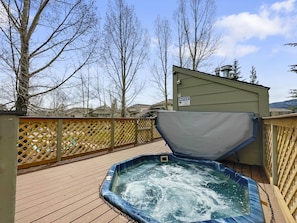 Condo, 2 Bedrooms | Outdoor spa tub - 201 Point Drive 2 Bedroom Condo by RedAwning (Frisco)