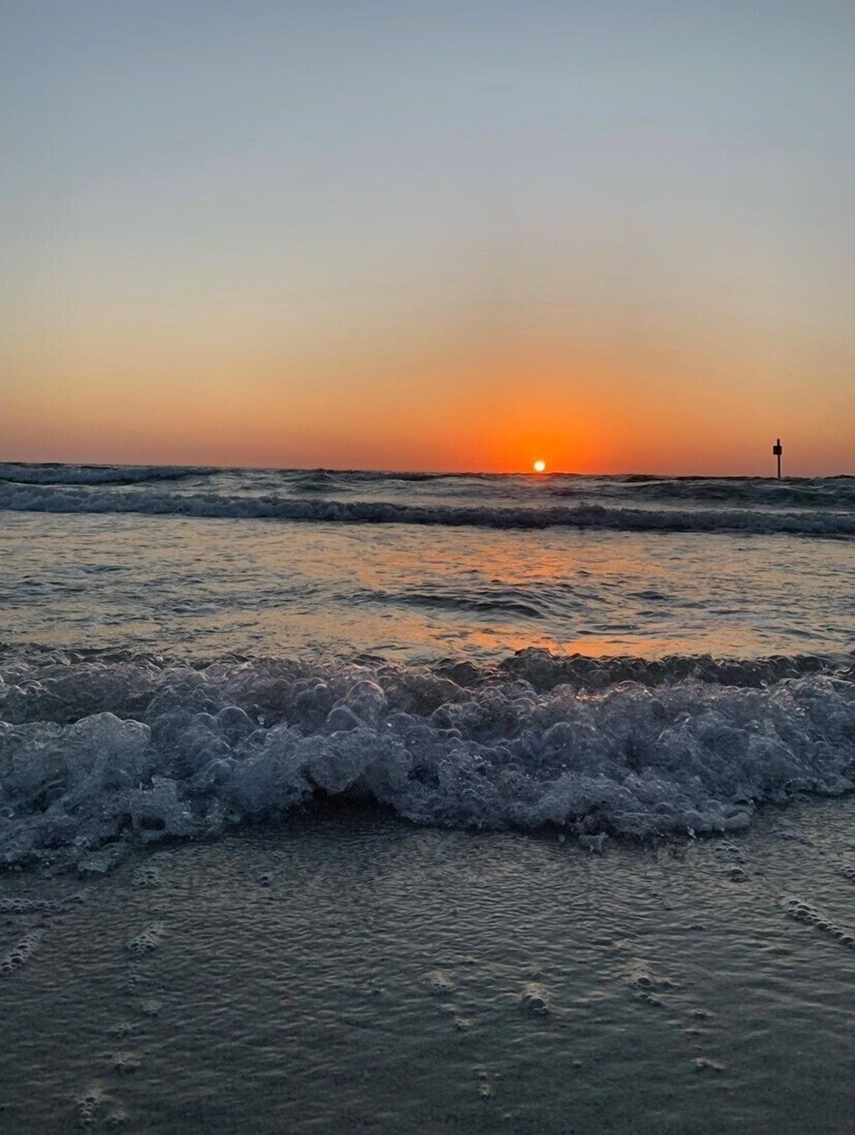 Beachfront Condo with Spectacular Views!