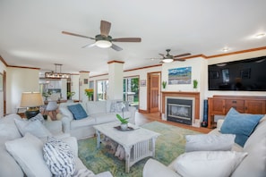 Smart TV, DVD player