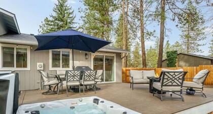 Charming Valley Home I Hot Tub Getaway