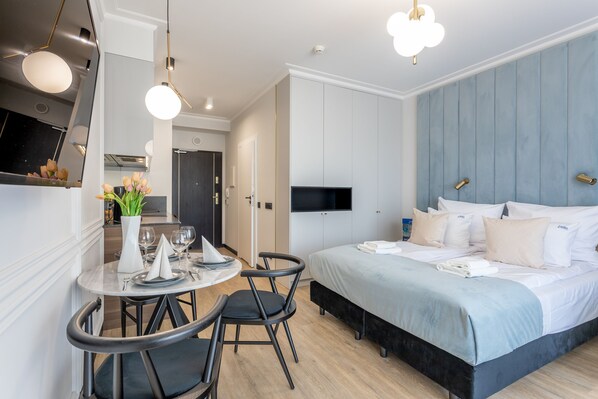 Iron/ironing board, WiFi, bed sheets - Vacation apartment by the sea, vacation on the island of Usedom, Apartment LIVIDUS 343 (Swinoujscie)