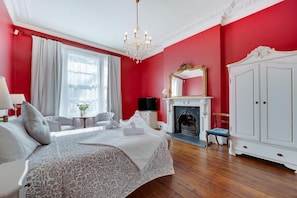 5 bedrooms, iron/ironing board, travel cot, free WiFi
