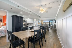 Dining - Summer Beach 408 a 3 Bedroom Beachfront Beauty (Ocean City)