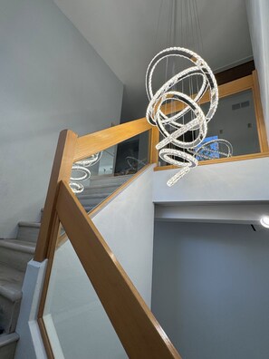 Interior - Large Custom Home with firetable, river access, Smart TV's, yard games and more (Rockford)