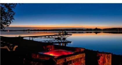 Cottage Retreat and Resort Living