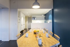 Dining - 50m from resort center, 7th floor, balcony, tv, ski locker, 54m², Les Arcs (Les Arcs)