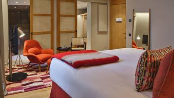 Deluxe Double Room | 1 bedroom, premium bedding, down comforters, free minibar items