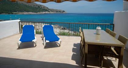 Schönes Familien Apartment direkt am Meer in Cala Agulla