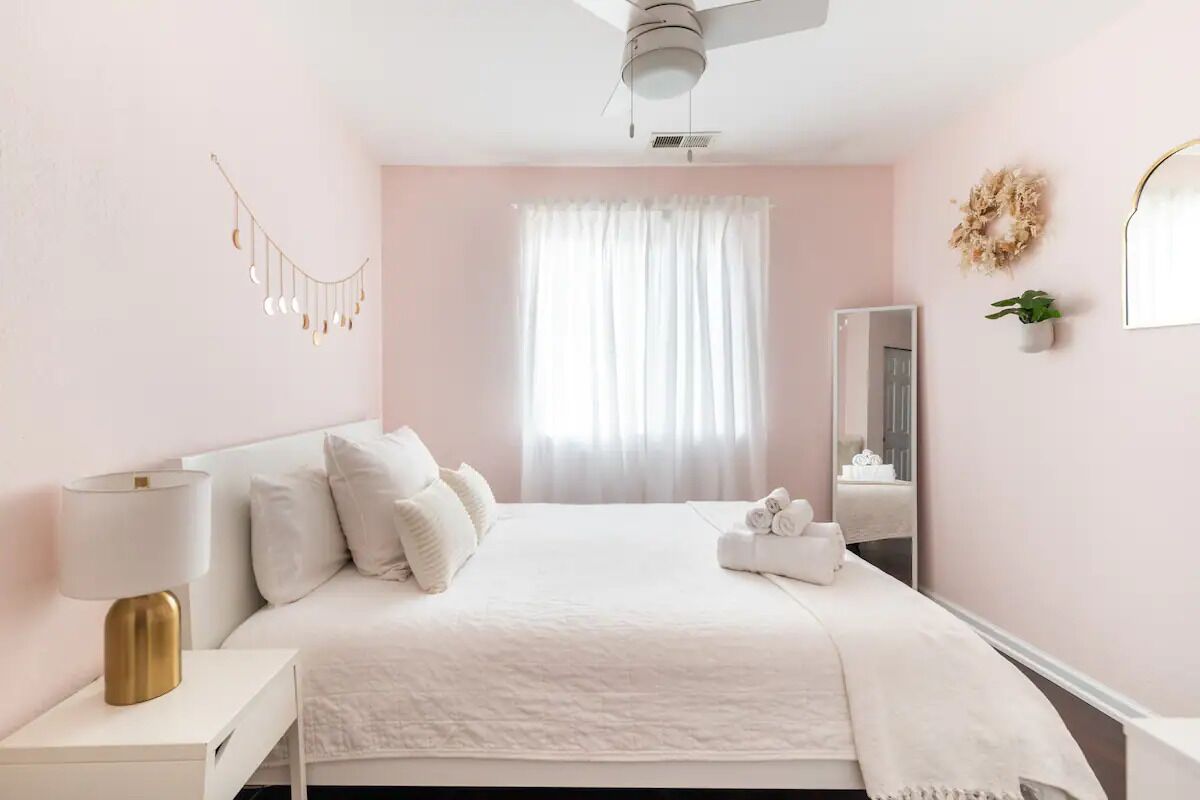 3 soverom, skrivebord og wi-fi