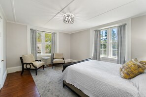 3 chambres, bureau, Wi-Fi gratuit