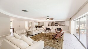 Imagen sin descripción, 3 de 28, botón