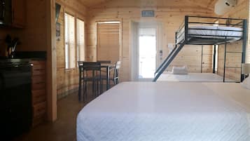 1 habitación, wifi gratis y ropa de cama