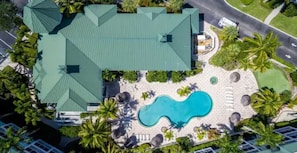 Outdoor pool, a heated pool - Beautiful Resort in Quiet, Gated Community w Pool (Port Charlotte)