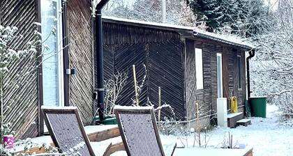 Lovingly renovated vacation bungalow on Grimnitzsee with sauna